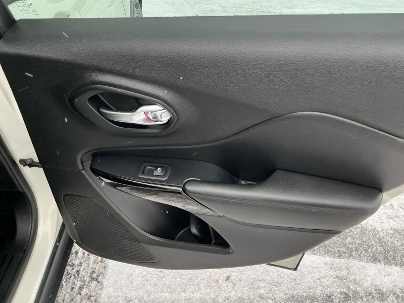 2019 Jeep Cherokee Altitude