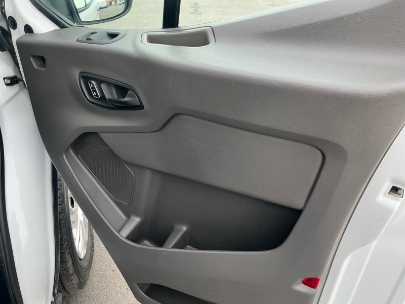 2024 Ford Transit Passenger Wagon XL