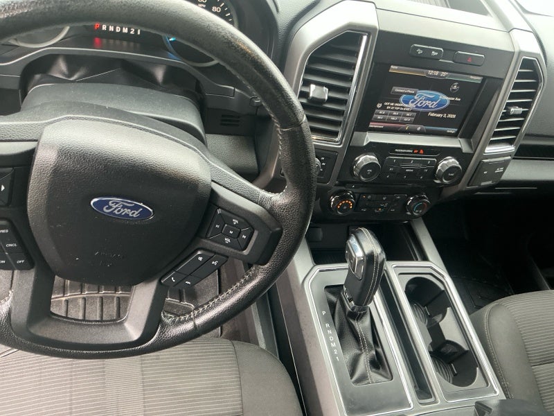 2015 Ford F-150 XLT w/HD Payload Pkg