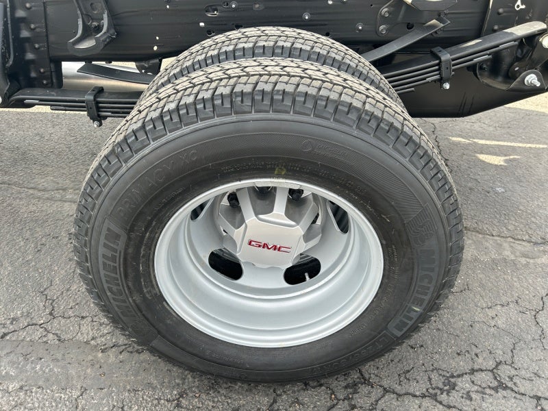 2026 GMC Sierra 3500 HD Chassis Cab Pro