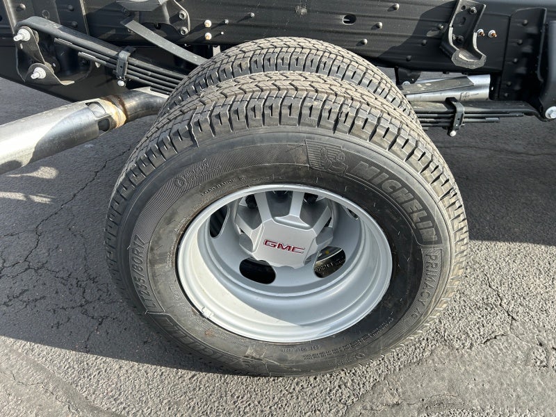 2026 GMC Sierra 3500 HD Chassis Cab Pro