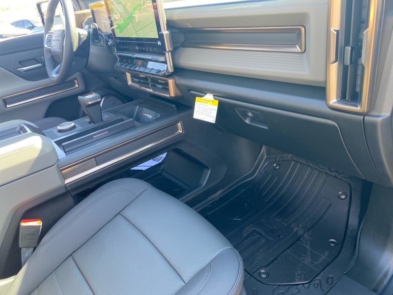 2024 GMC HUMMER EV SUV 2X