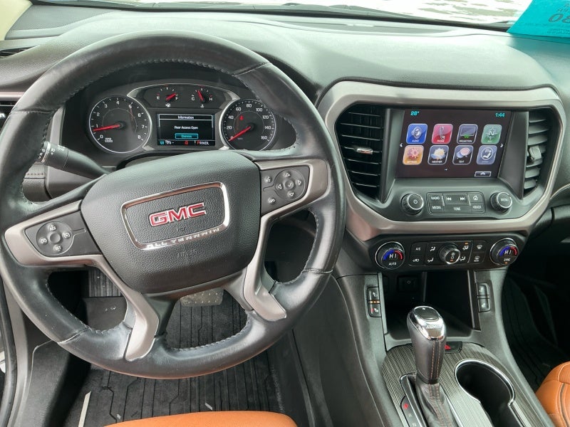 2017 GMC Acadia SLT