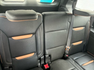 2023 GMC Yukon XL AT4