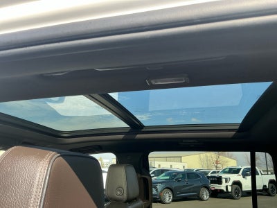 2023 GMC Yukon XL Denali