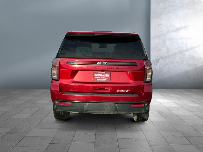2023 Chevrolet Suburban RST