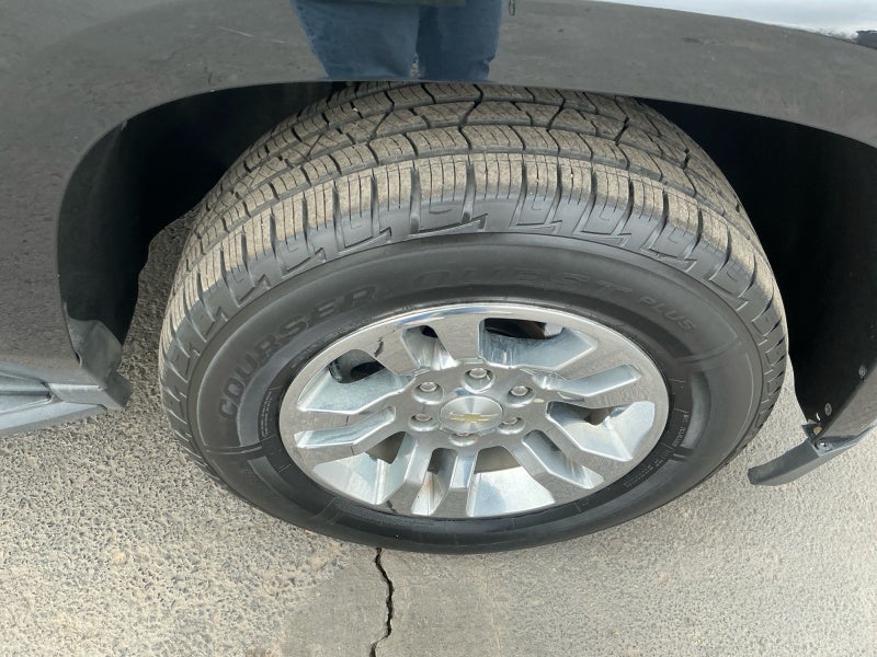 2017 Chevrolet Suburban LT
