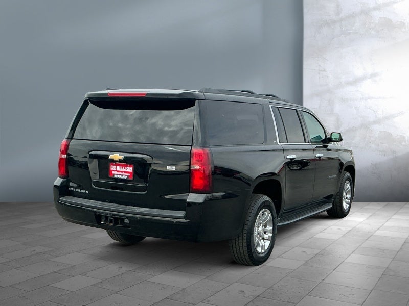 2017 Chevrolet Suburban LT