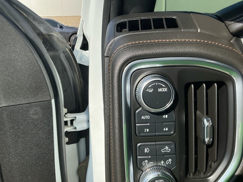 2023 GMC Sierra 2500 HD AT4