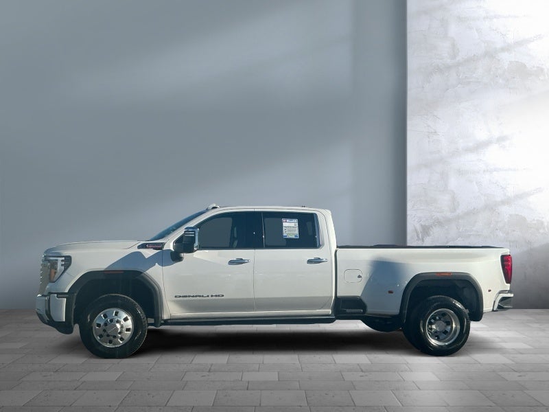 2024 GMC Sierra 3500 HD Denali