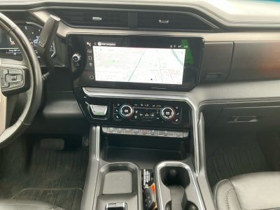 2024 GMC Sierra 3500 HD Denali