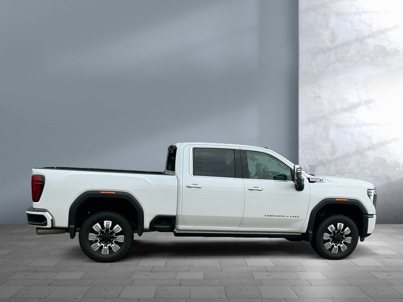 2024 GMC Sierra 3500 HD Denali
