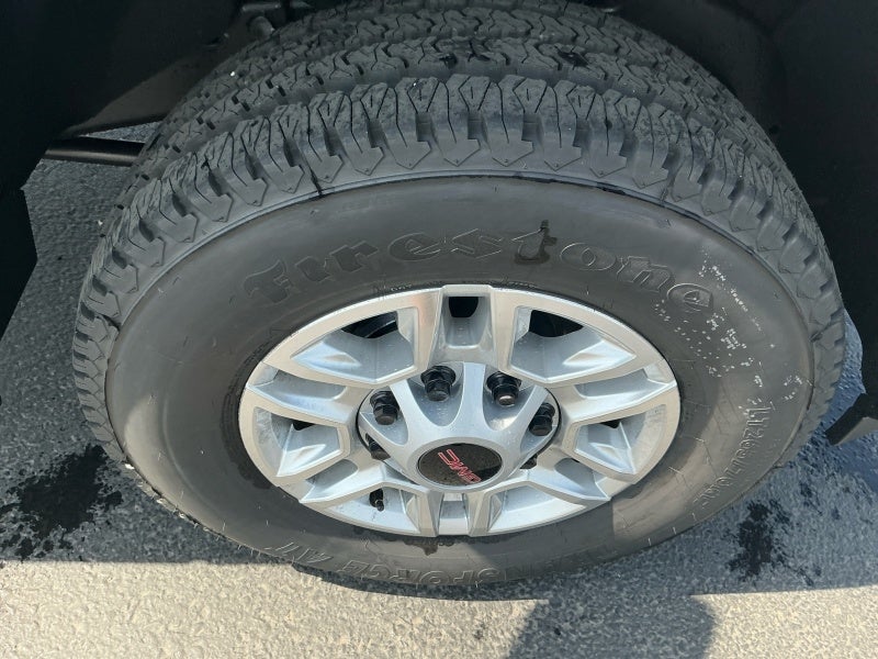 2025 GMC Sierra 2500 HD Pro