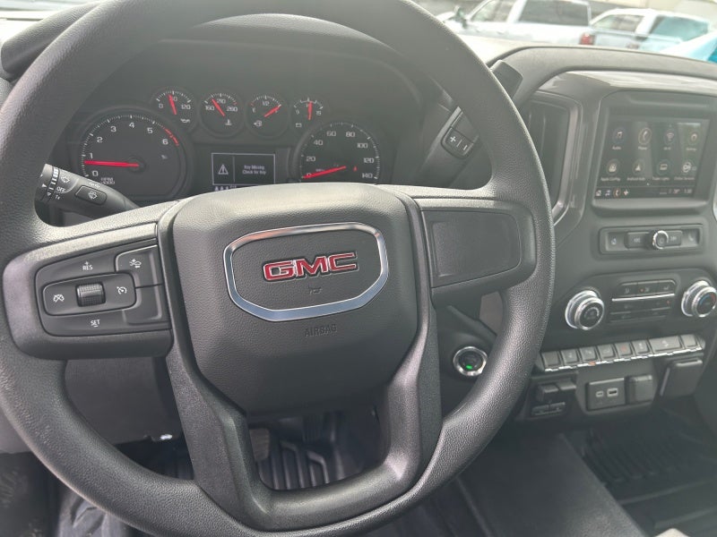 2025 GMC Sierra 2500 HD Pro