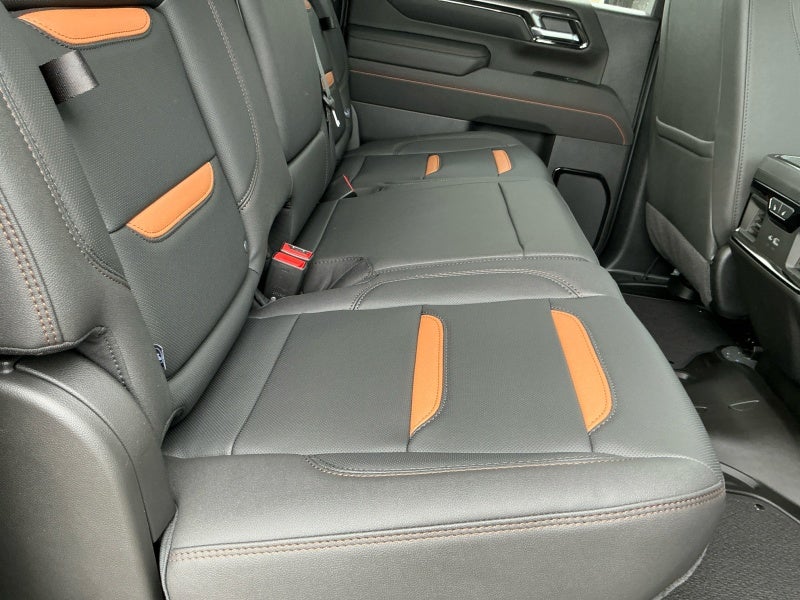 2025 GMC Sierra 3500 HD AT4