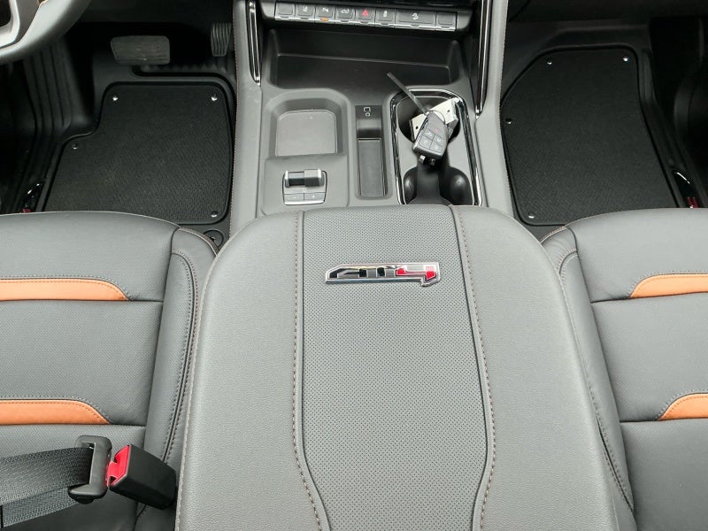 2025 GMC Sierra 3500 HD AT4