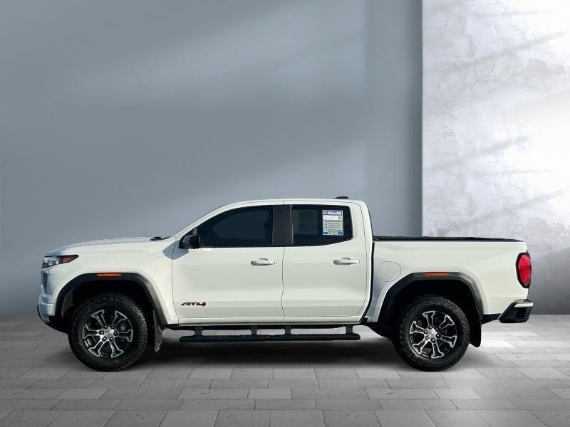 2024 GMC Canyon AT4