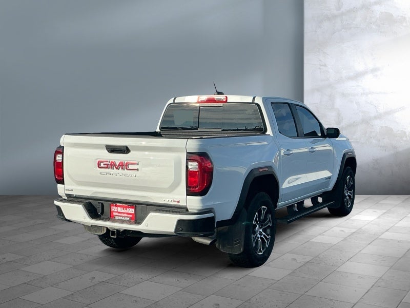 2024 GMC Canyon AT4