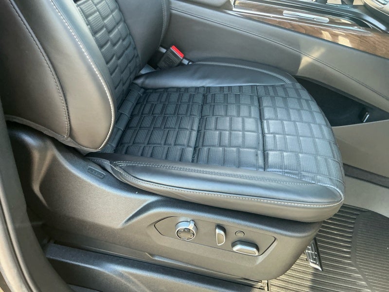 2024 Cadillac Escalade ESV Sport Platinum