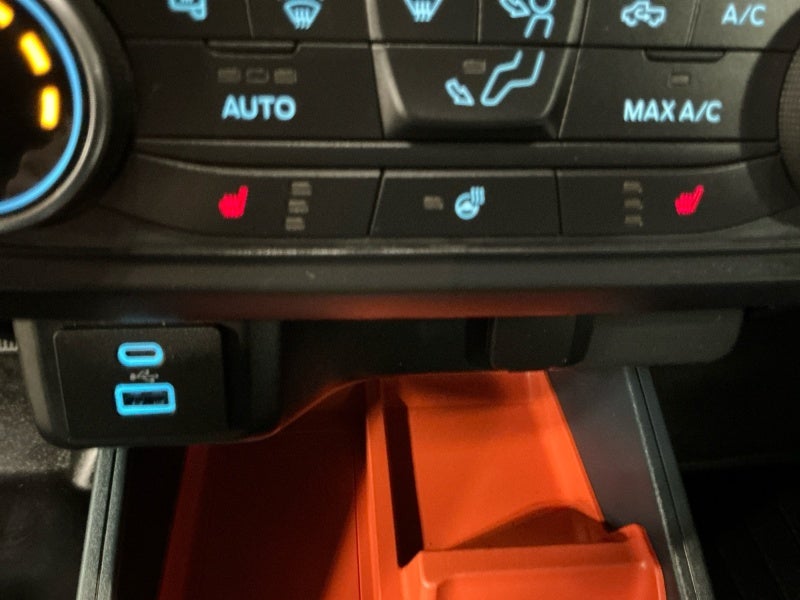 2022 Ford Maverick XL