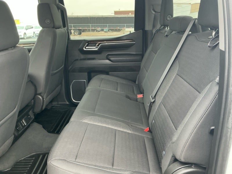 2023 GMC Sierra 1500 SLE