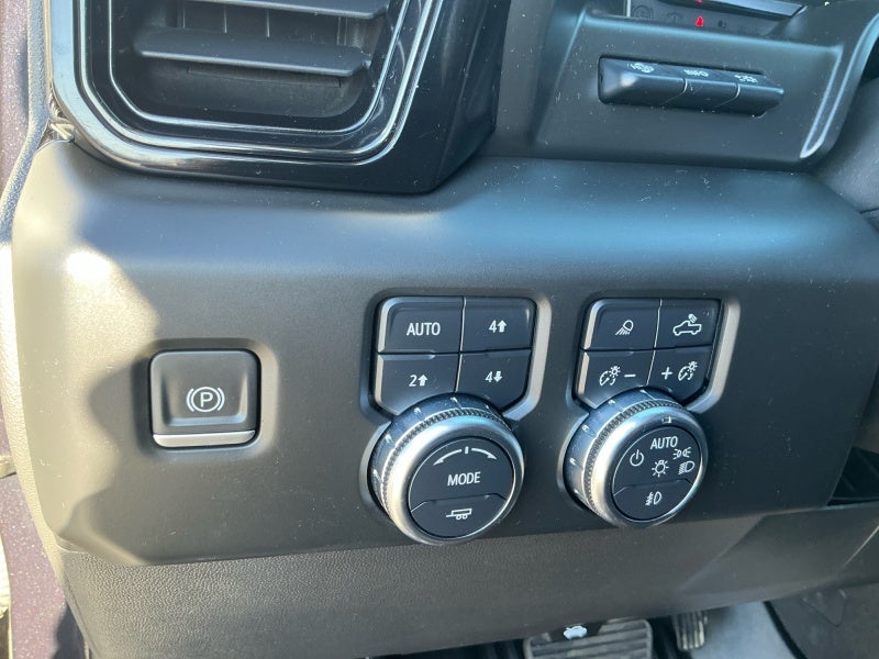 2022 GMC Sierra 1500 AT4X