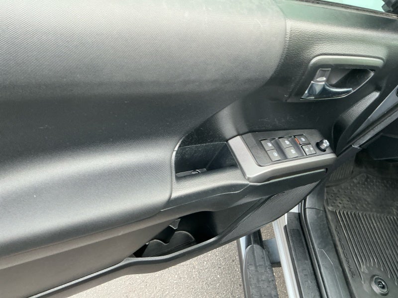 2021 Toyota Tacoma 4WD SR