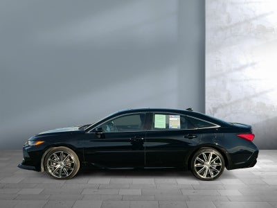 2022 Toyota Avalon Touring