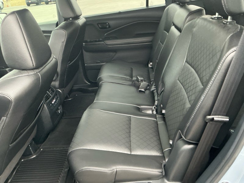 2023 Honda Passport Elite