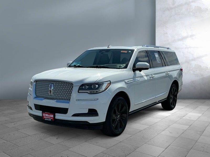 2023 Lincoln Navigator L Reserve