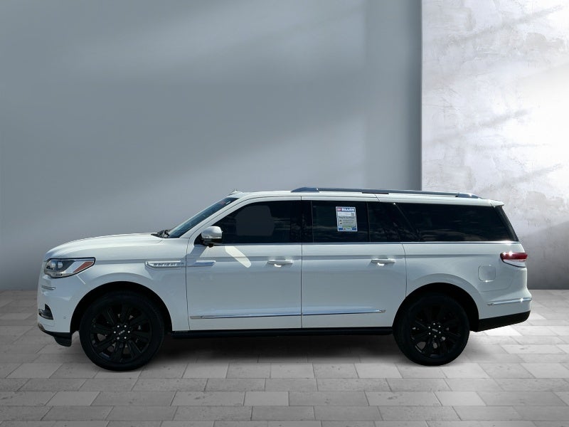 2023 Lincoln Navigator L Reserve