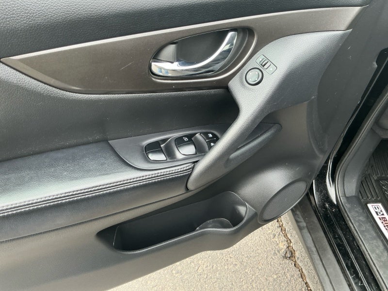 2014 Nissan Rogue SV