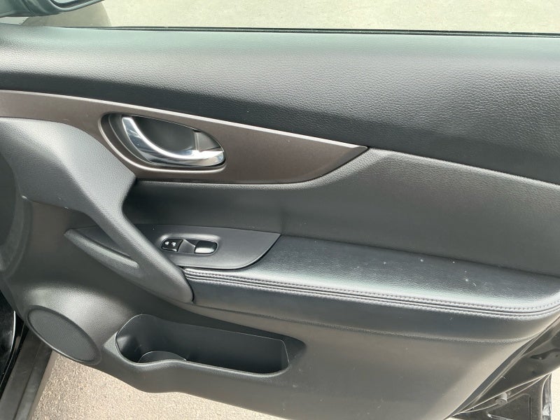 2014 Nissan Rogue SV