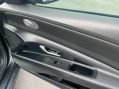 2022 Hyundai Elantra Limited