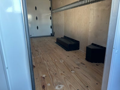 2025 GMC Savana Cutaway 3500 1WT