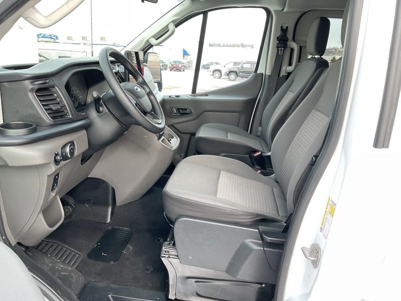 2024 Ford Transit Passenger Wagon XL