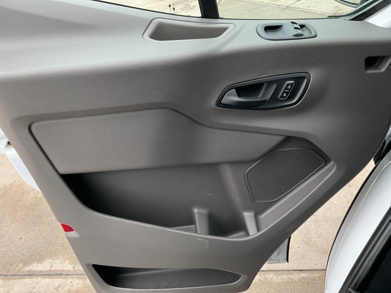 2024 Ford Transit Passenger Wagon XL