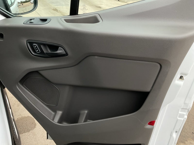 2024 Ford Transit Passenger Wagon XL