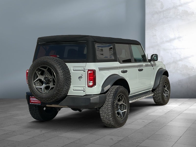 2021 Ford Bronco Base