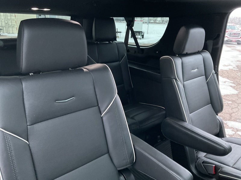 2024 Cadillac Escalade ESV Premium Luxury