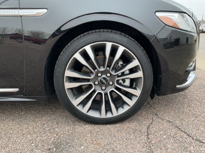 2019 Lincoln Continental Select