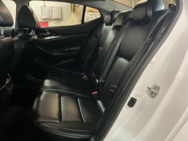 2023 Nissan Maxima SL