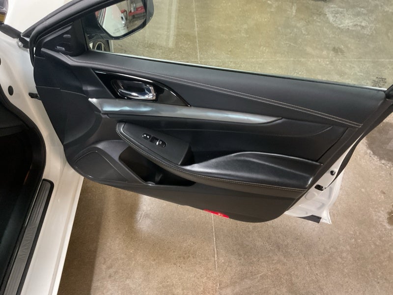 2023 Nissan Maxima SL