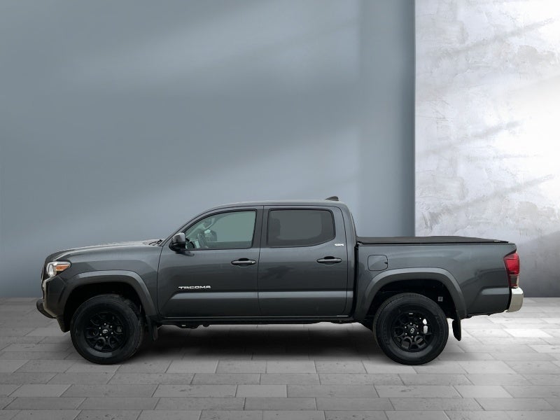2022 Toyota Tacoma 4WD SR