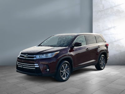 2019 Toyota Highlander SE