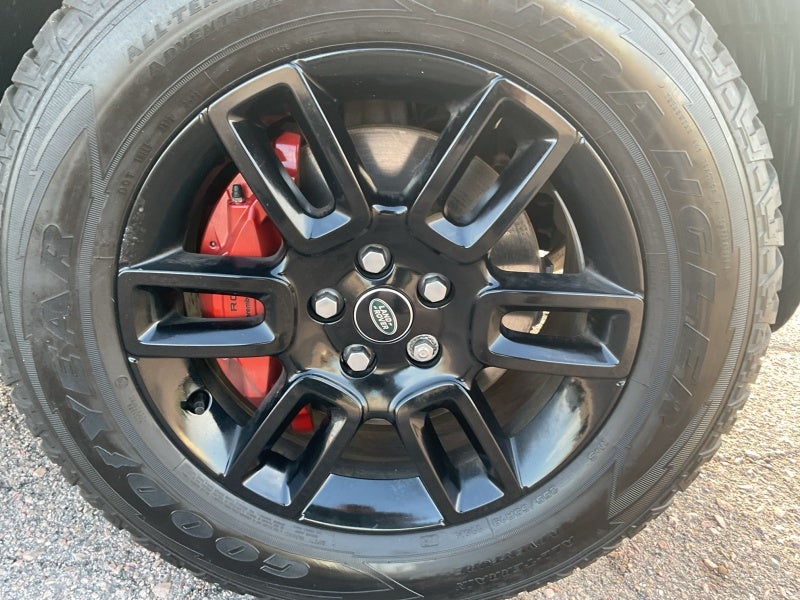 2024 Land Rover Defender X