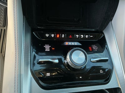 2023 Jeep Grand Wagoneer BASE