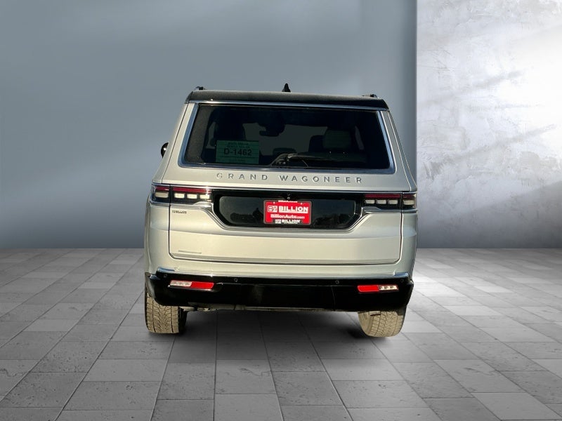 2023 Jeep Grand Wagoneer BASE