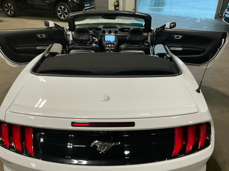 2023 Ford Mustang EcoBoost