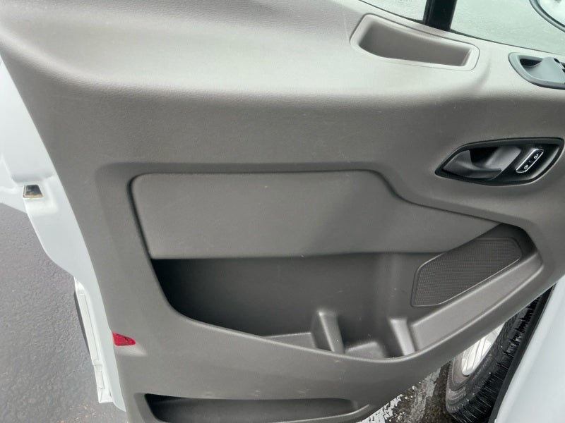 2024 Ford Transit Passenger Wagon XL